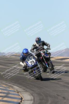 media/Dec-07-2025-CVMA (Sun) [[3e7d2de5dc]]/Race 7-Formula Lightweight Twins Shootout/